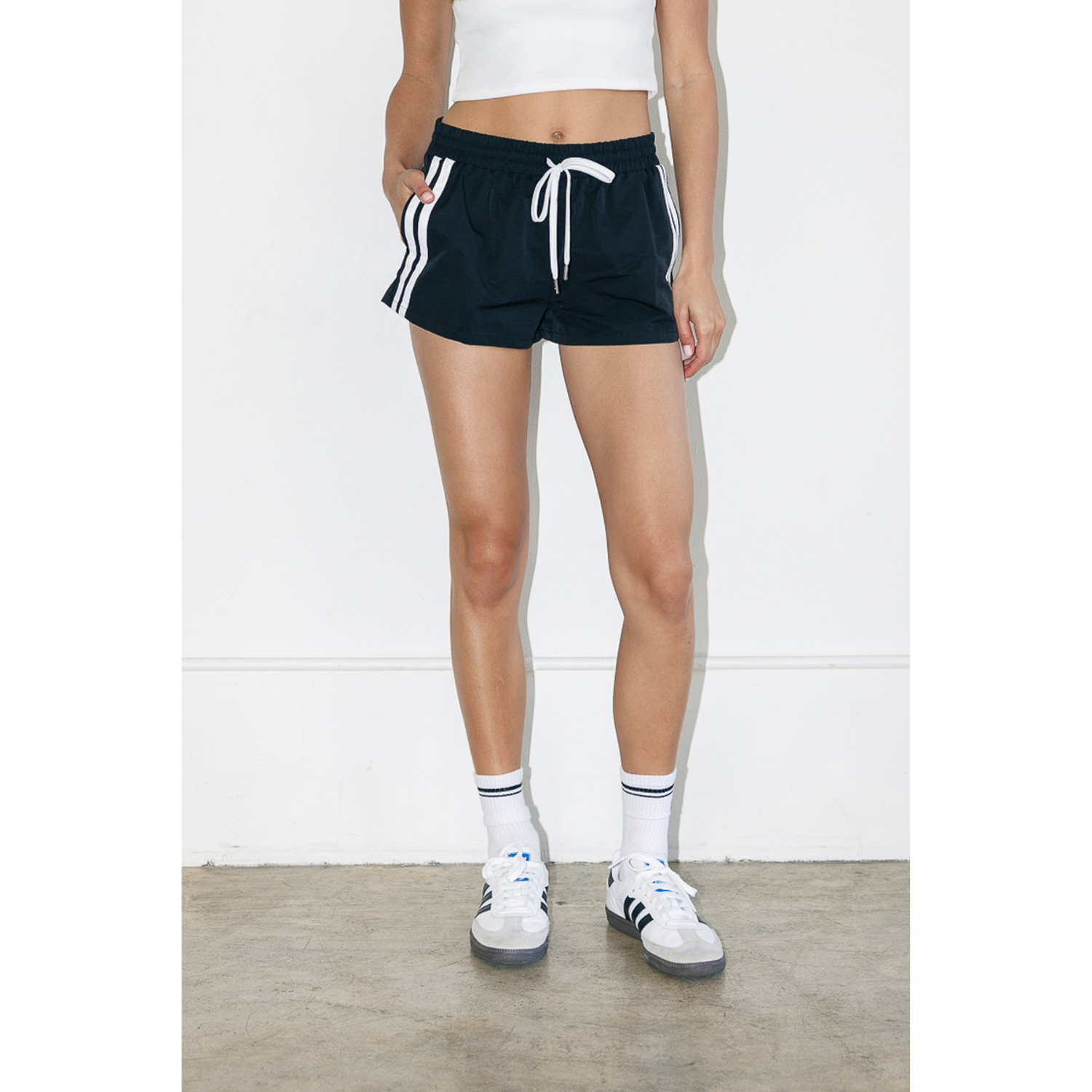 パンツ plililleeeasse nylon track shorts 24ss Side Stripe Cotton Nylon Track Shorts - Black