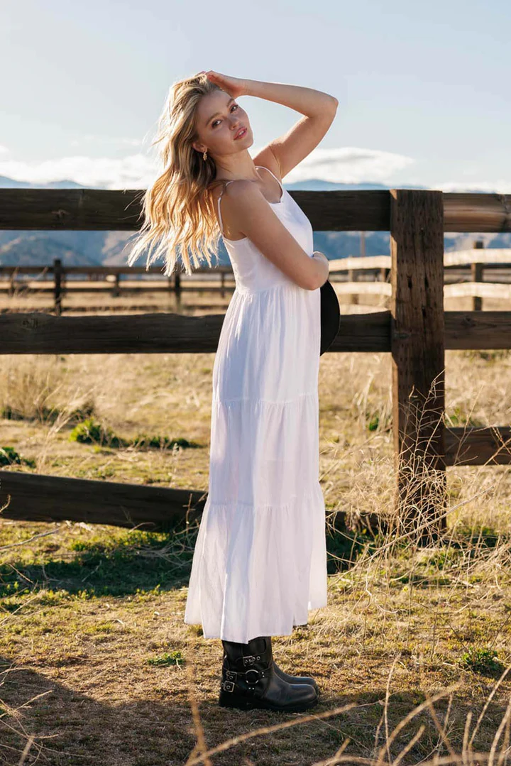 Ladies' Casual Beach Dresses | Flowy Beach Dresses | Effortless Basics | Free Same-Day US Shipping | Shop Cali1850 Ladies' Casual Beach Dresses | Flowy Beach Dresses | Effortless Basics | Free Same-Day US Shipping | Shop Cali1850